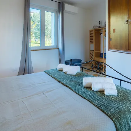 Bright With Terrace And View Mont Isola Siviano