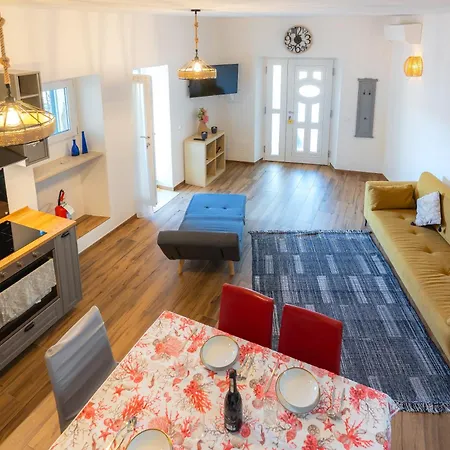 Bright With Terrace And View Mont Isola * Siviano